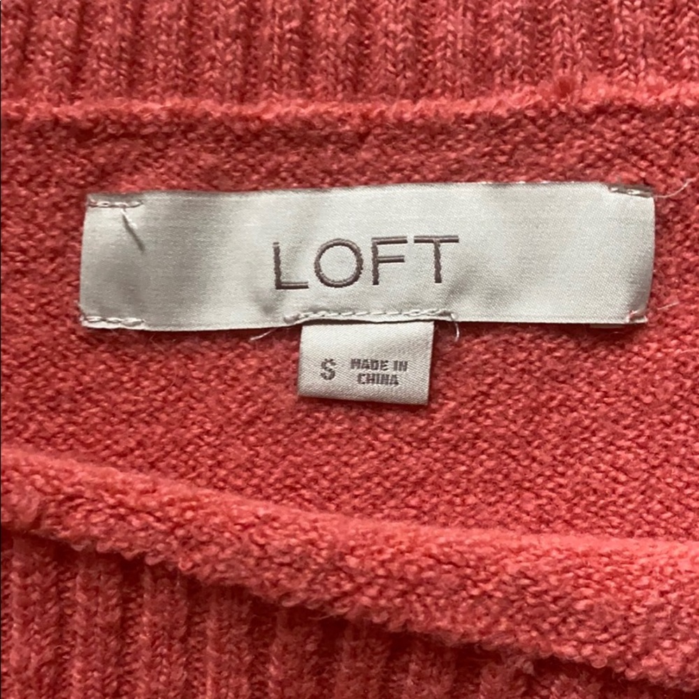 LOFT Sweater - Picture 3 of 6